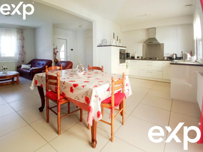 Maison - 120 m² - 4 pièces