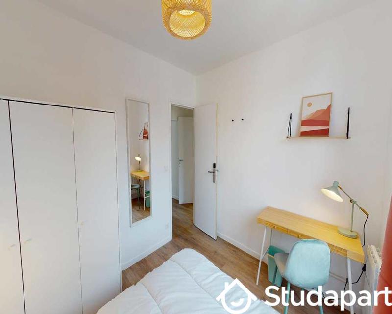 Chambre - 63 m² - 1 pièce