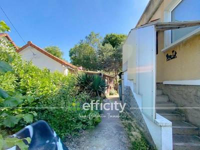 Pavillon - 145 m² - 6 pièces