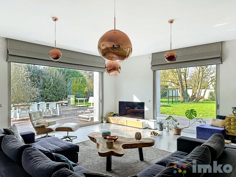 Maison - 183 m² - 5 pièces