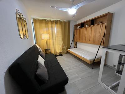 Studio - 40 m² - 1 pièce