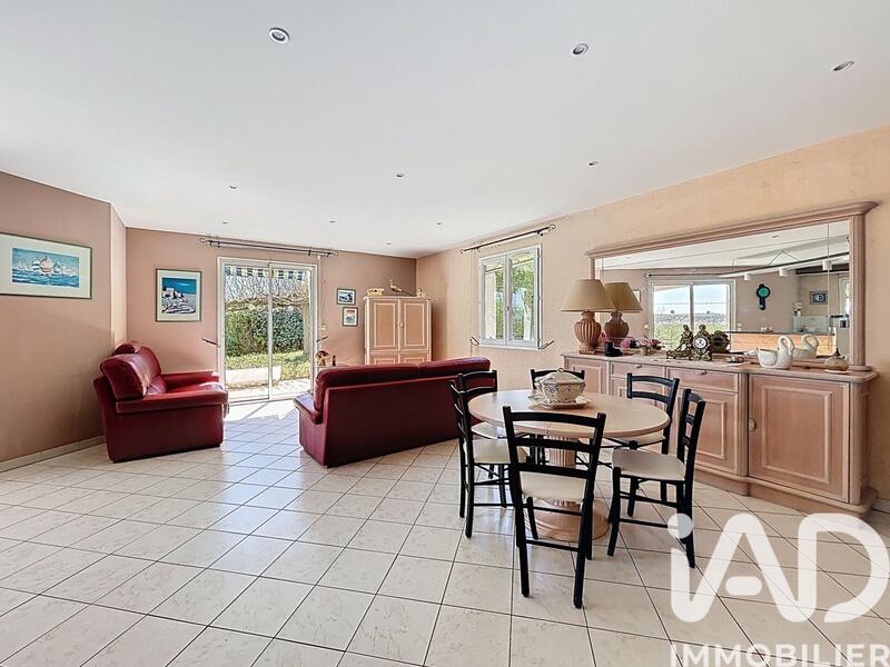 Maison - 100 m² - 4 pièces