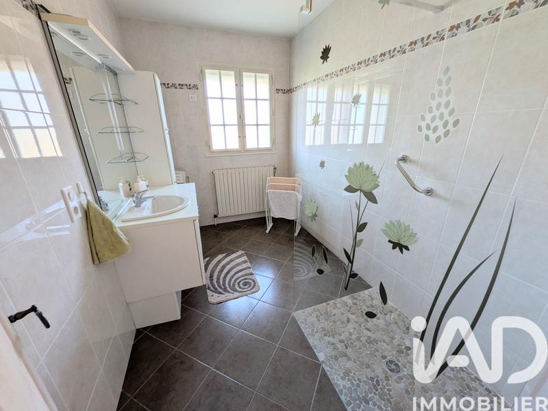 Maison - 94 m² - 4 pièces