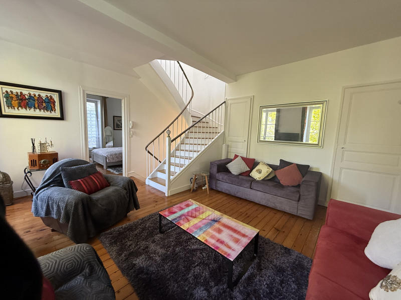 Maison - 191 m² - 7 pièces