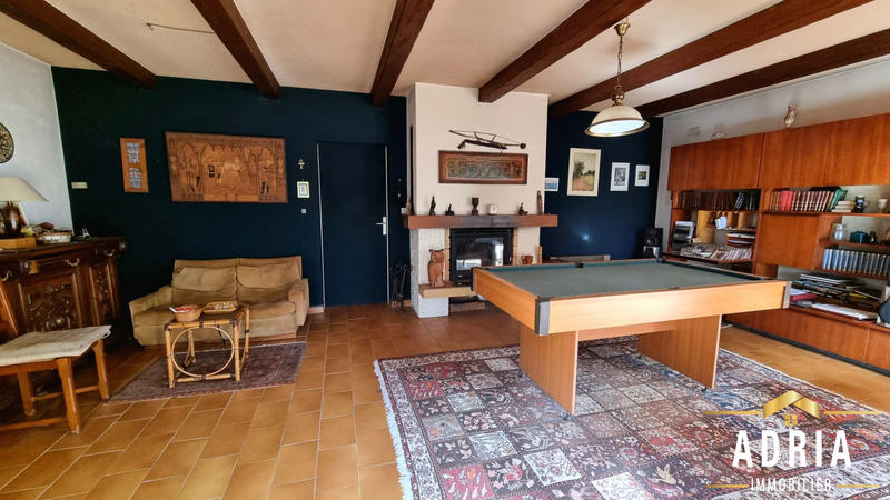 Maison - 158 m² - 8 pièces