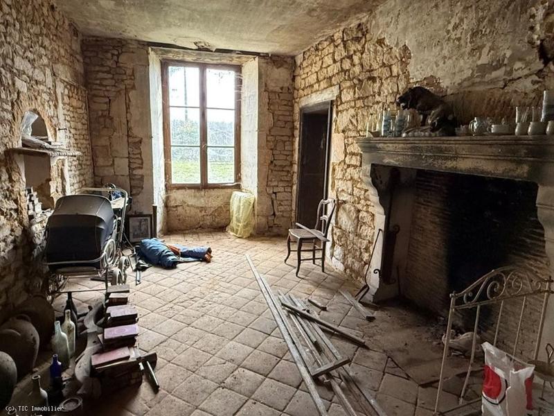 Maison - 253 m² - 8 pièces