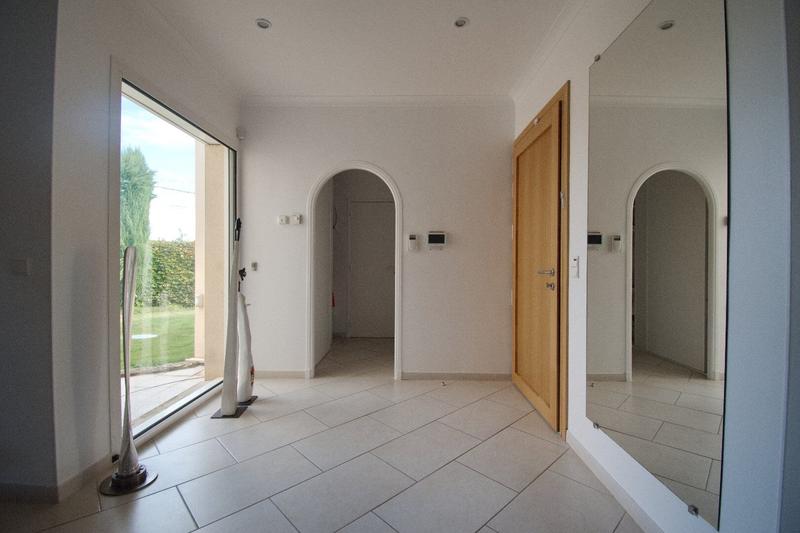 Maison - 183 m² - 6 pièces