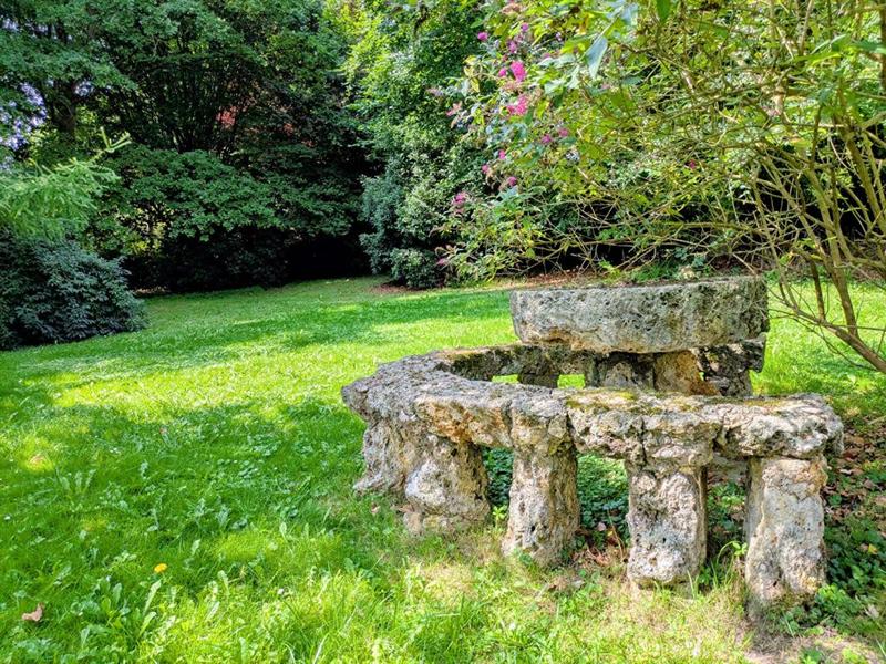 Maison - 230 m² - 8 pièces