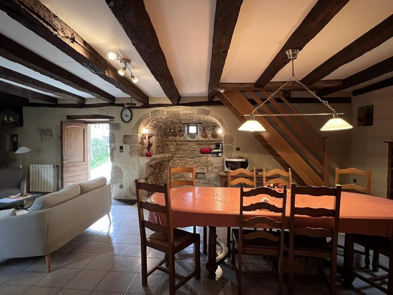 Propriété - 340 m² - 10 pièces