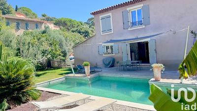 Maison - 127 m² - 5 pièces