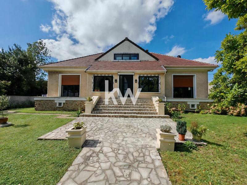 Maison - 183 m² - 6 pièces