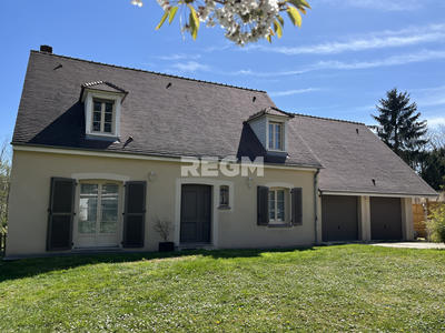 Maison - 166 m² - 6 pièces