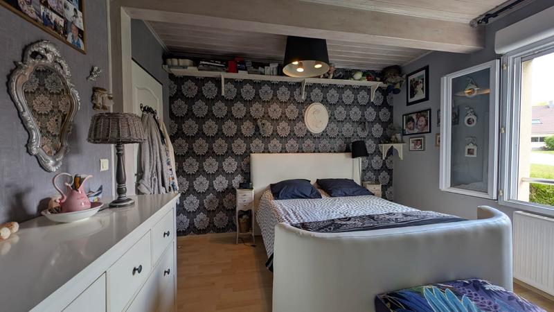 Maison - 170 m² - 8 pièces