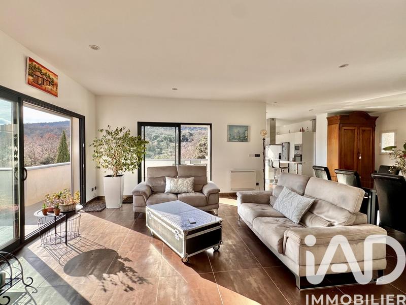 Maison de maîtres - 209 m² - 5 pièces