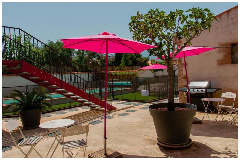 Mas - 320 m² - 17 pièces