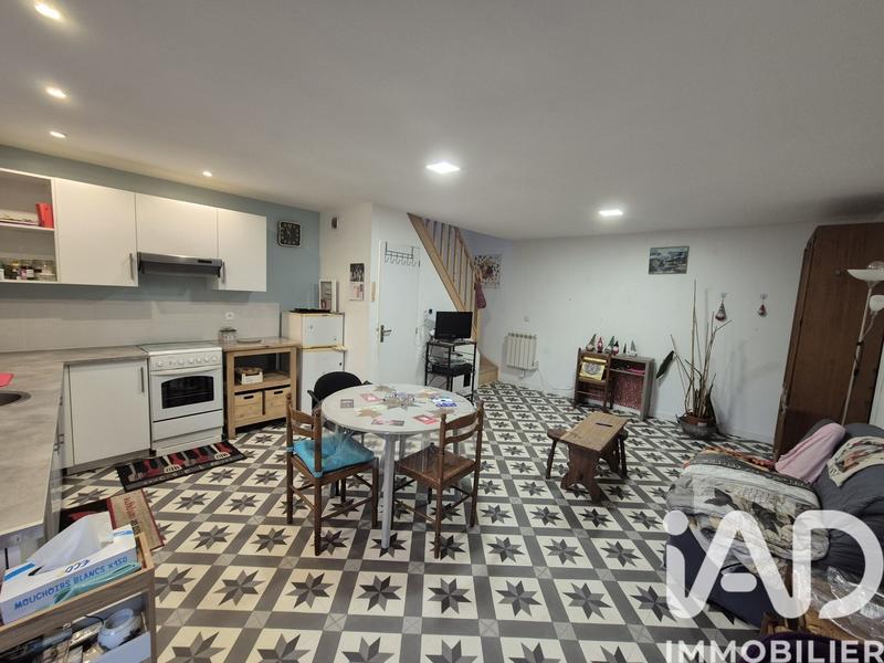 Maison de village - 80 m² - 3 pièces