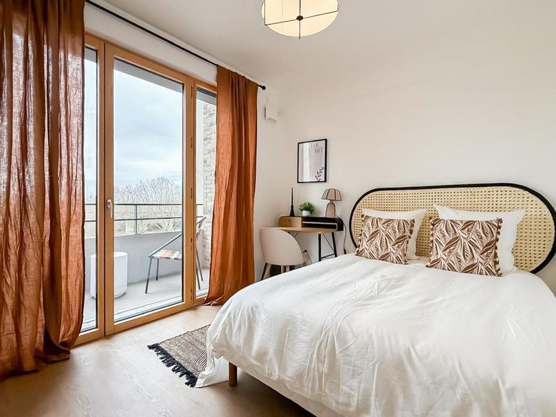 Chambre - 9 m² - 1 pièce