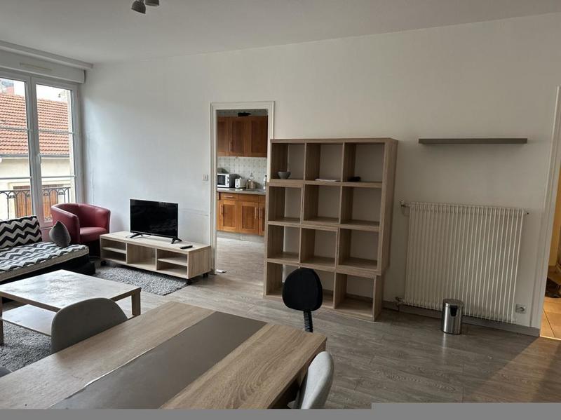 Appartement - 85 m² - 4 pièces
