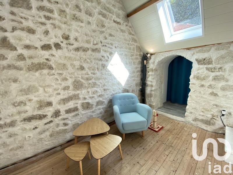 Maison - 215 m² - 8 pièces