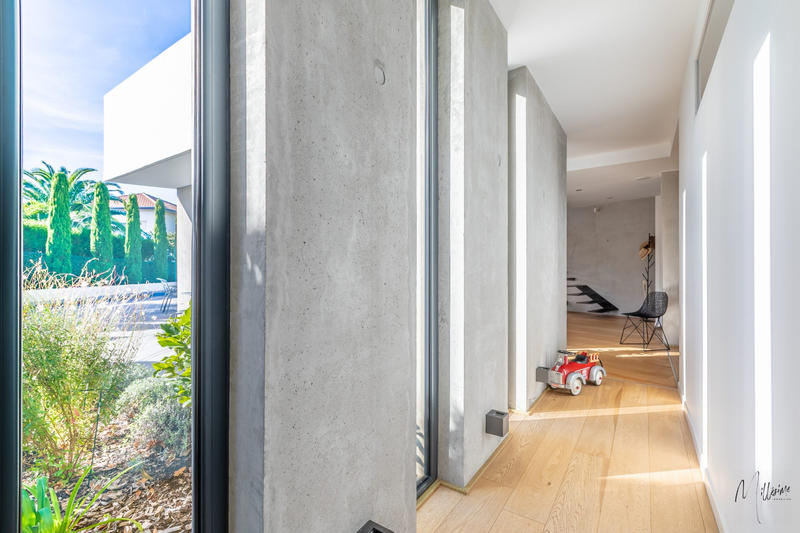 Maison - 192 m² - 6 pièces