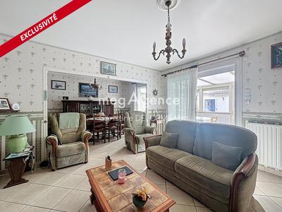 Maison - 101 m² - 5 pièces