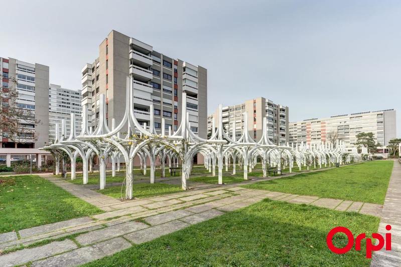 Appartement - 94 m² - 5 pièces