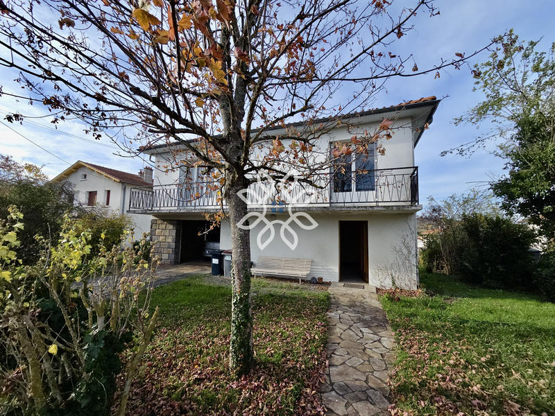Maison - 91 m² - 5 pièces