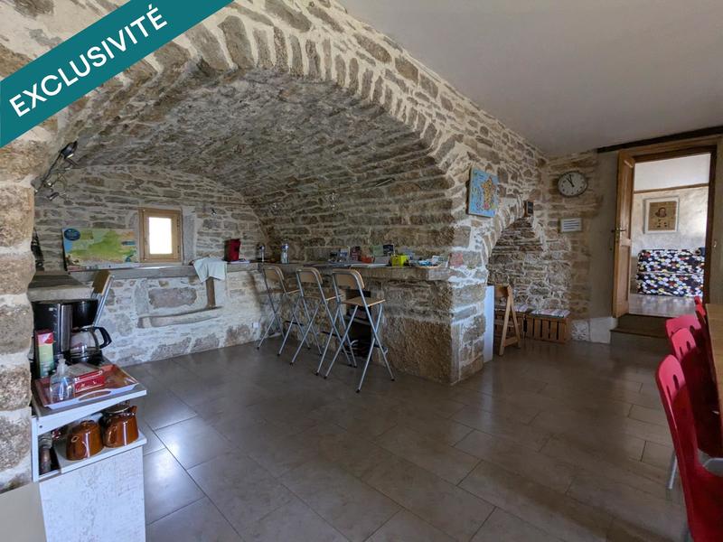 Maison - 206 m² - 6 pièces