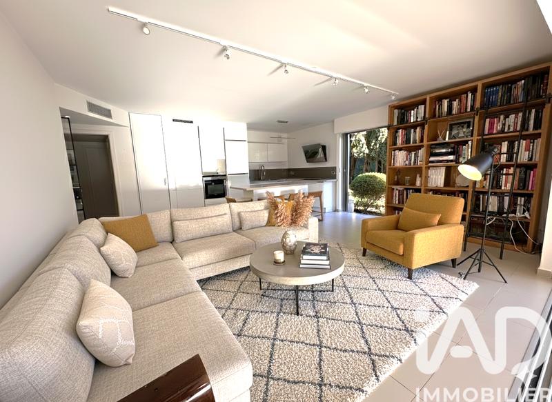 Appartement - 87 m² - 4 pièces