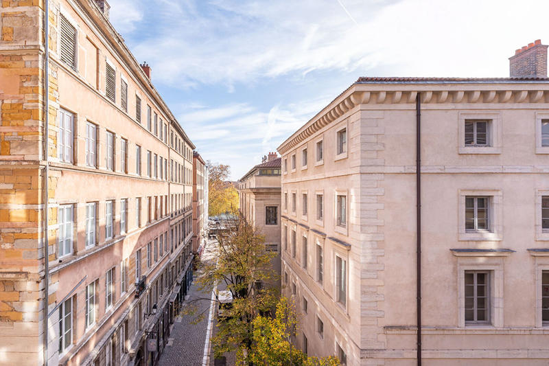 Appartement - 90 m² - 3 pièces