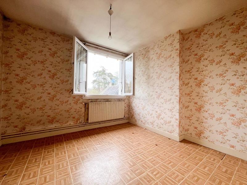 Maison - 104 m² - 6 pièces