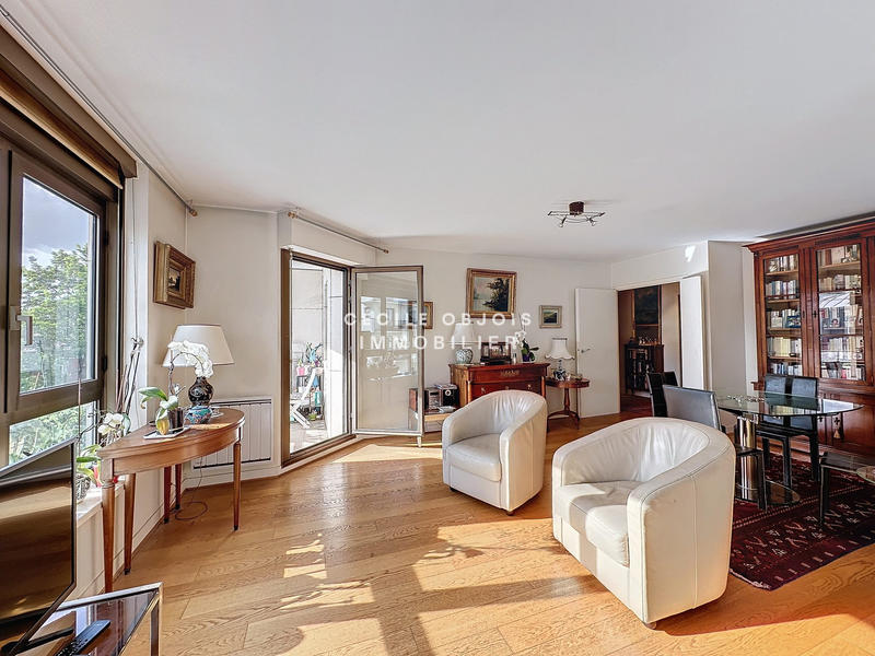 Appartement - 112 m² - 5 pièces