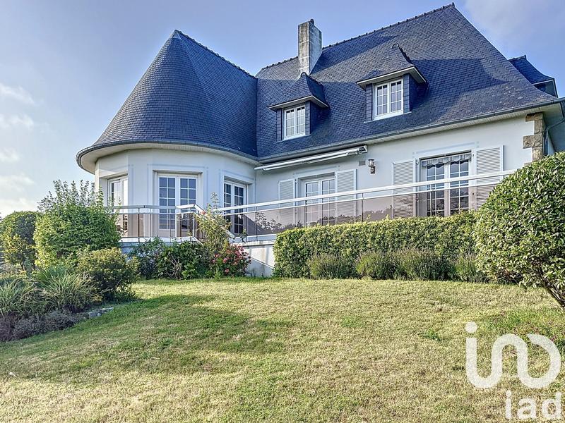 Maison - 186 m² - 5 pièces