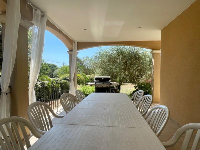 Maison - 198 m² - 7 pièces