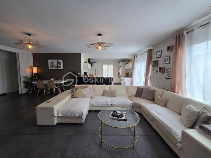 Maison - 172 m² - 6 pièces