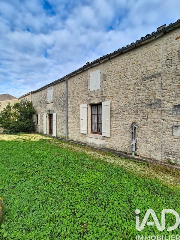 Maison - 215 m² - 7 pièces