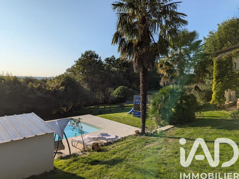 Maison - 160 m² - 6 pièces