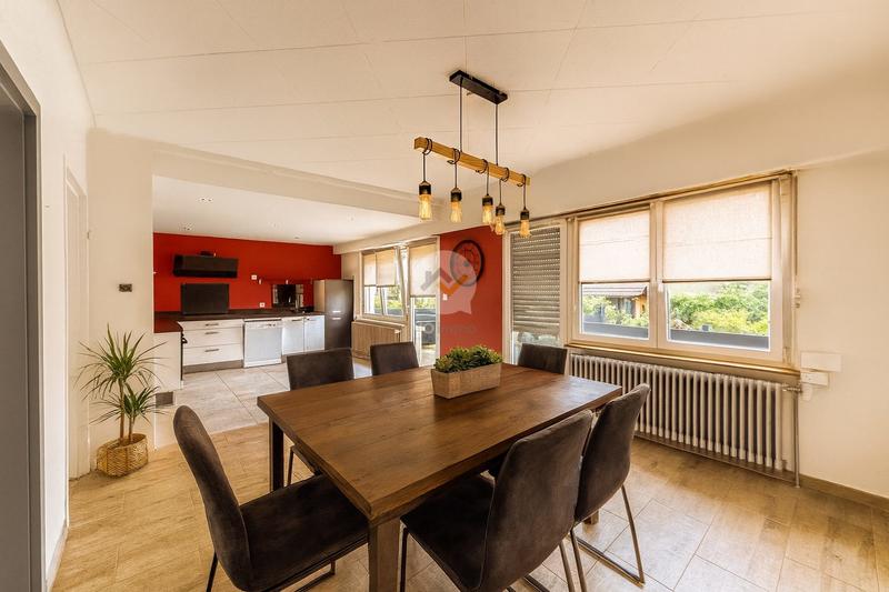 Maison - 158 m² - 7 pièces