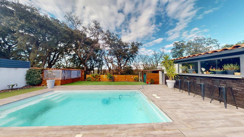 Maison - 92 m² - 4 pièces