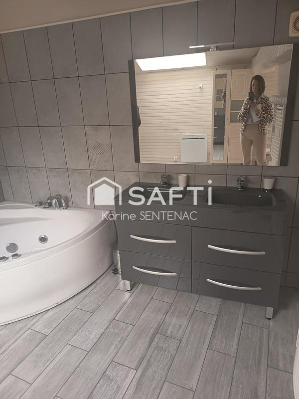 Maison - 283 m² - 8 pièces