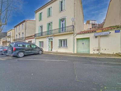 Maison de maîtres - 246 m² - 9 pièces