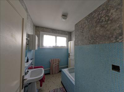 Maison - 110 m² - 6 pièces