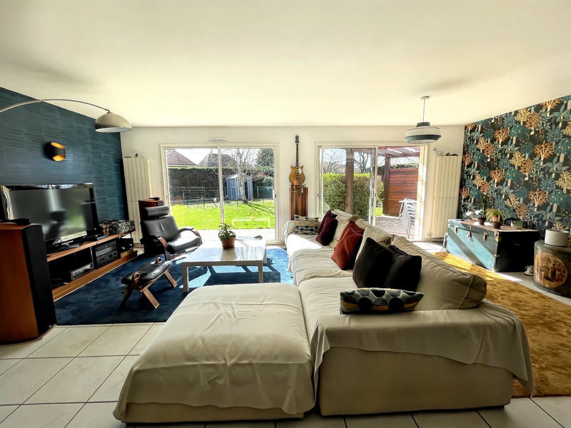 Maison - 147 m² - 6 pièces