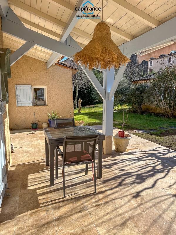 Maison en pierre - 130 m² - 7 pièces