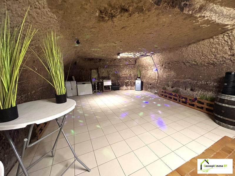 Maison - 80 m² - 1 pièce