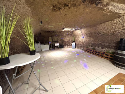 Maison - 80 m² - 1 pièce