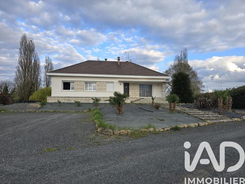 Maison - 222 m² - 7 pièces