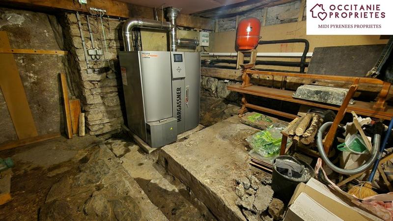 Demeure - 320 m² - 10 pièces