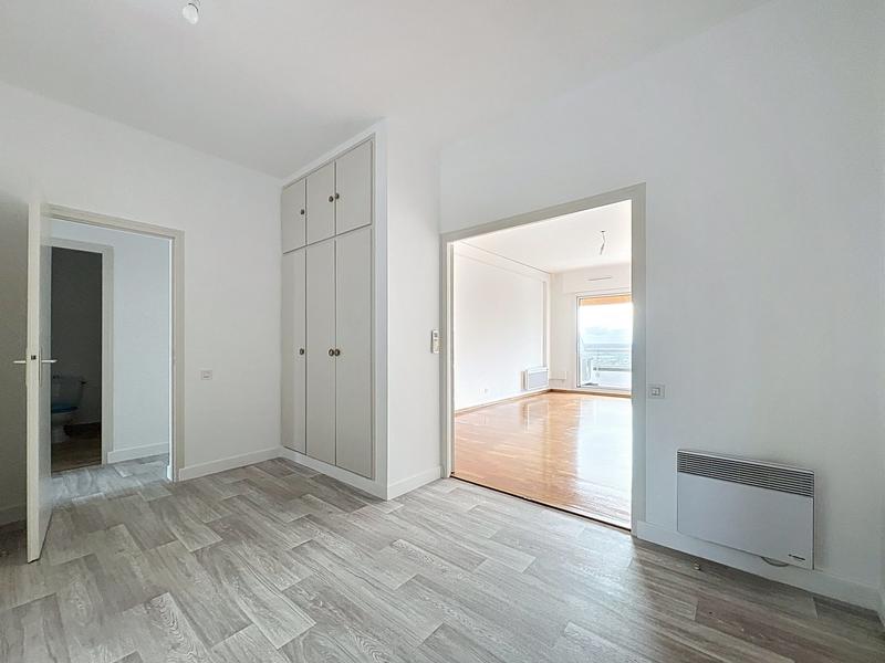 Appartement - 108 m² - 4 pièces