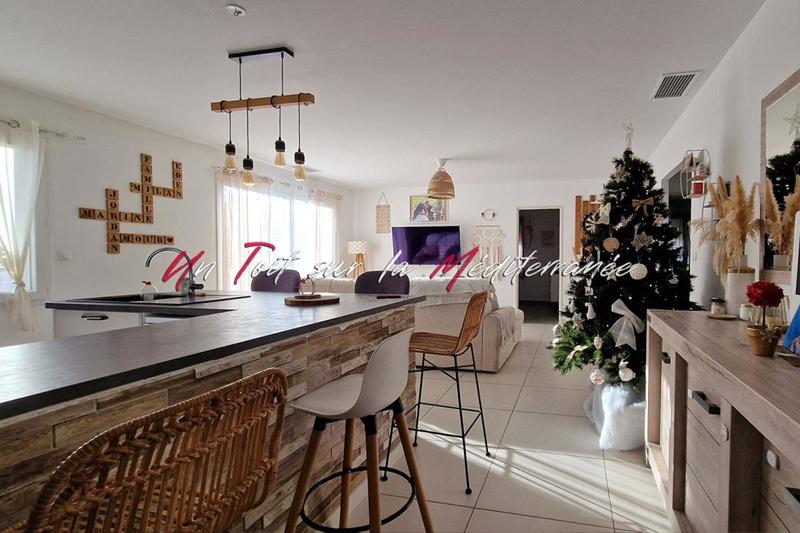 Maison - 90 m² - 4 pièces